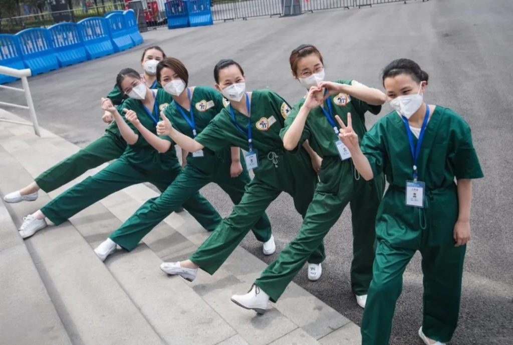 休倉大吉!武漢14家方艙醫(yī)院全部休艙,一切在往好的方向發(fā)展!- 休倉大吉!武漢14家方艙醫(yī)院全部休艙,一切在往好的方向發(fā)展!-